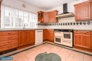 Kitchen- click for photo gallery